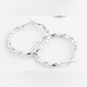 Tocara Peyton Hoop Earrings